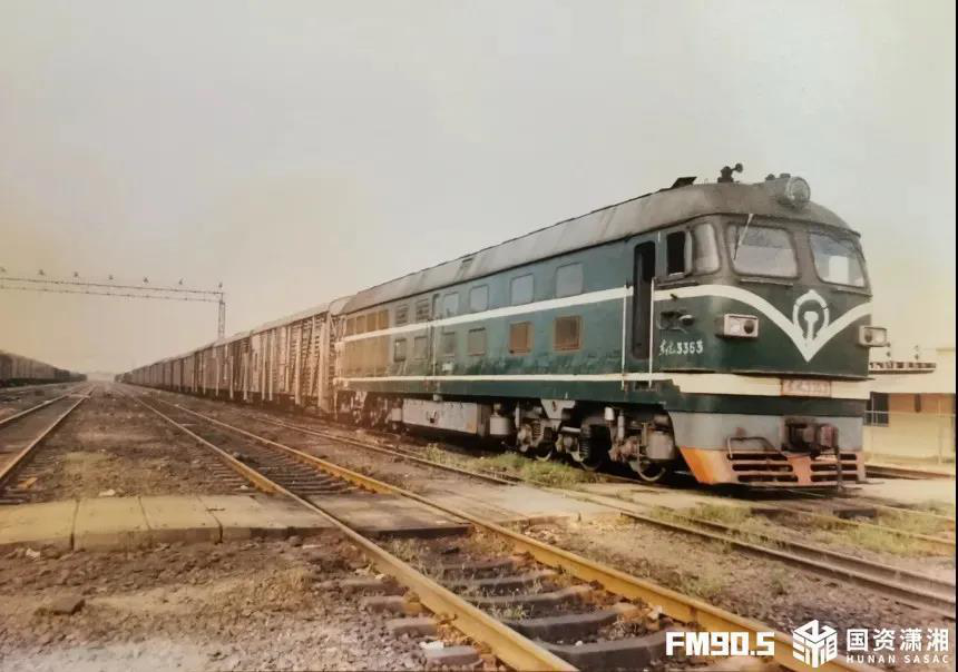 歷經(jīng)風(fēng)雨五十載的“香港生命線”！“三趟快車”背后的湖南糧油故事