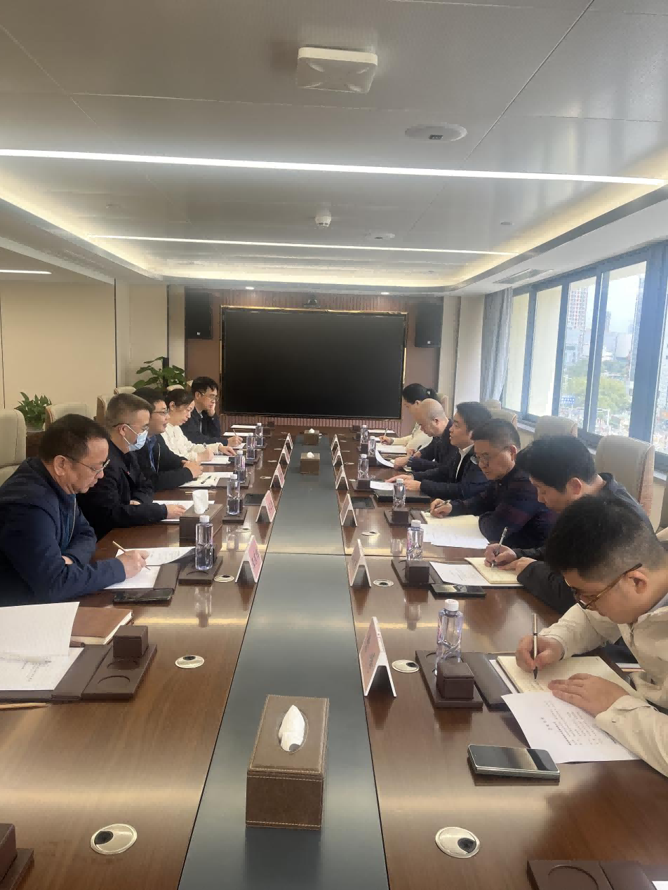 湖南糧油進出口集團黨委委員、紀委書記張彥峰一行調研考察深圳華實高公司